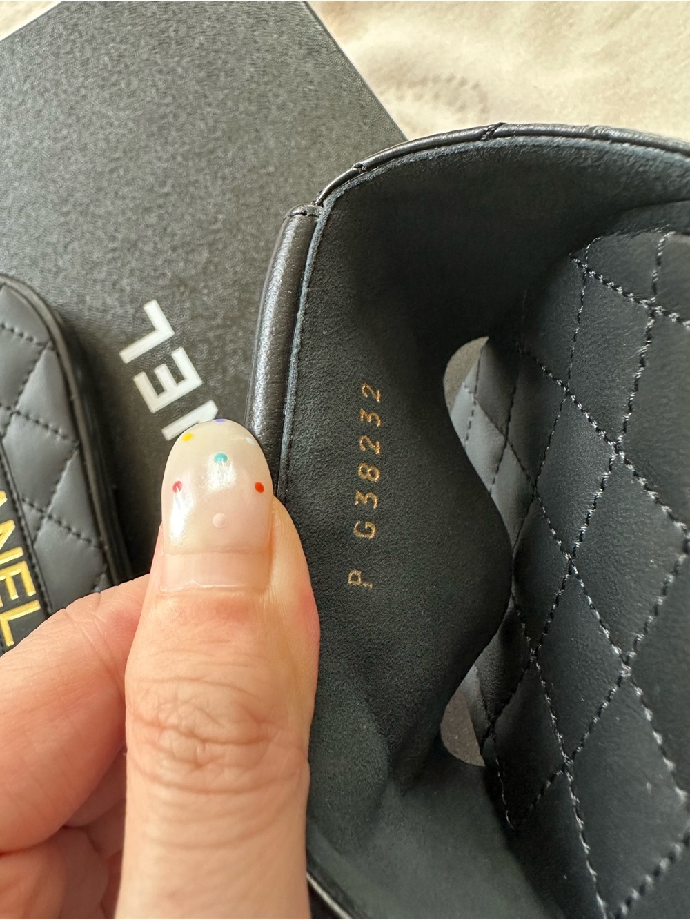 Chanel REV Black Turnlock Quilted Gold CC Logo Mules Slide Sandal Flop Flat 37.5 - Picture 8 of 11